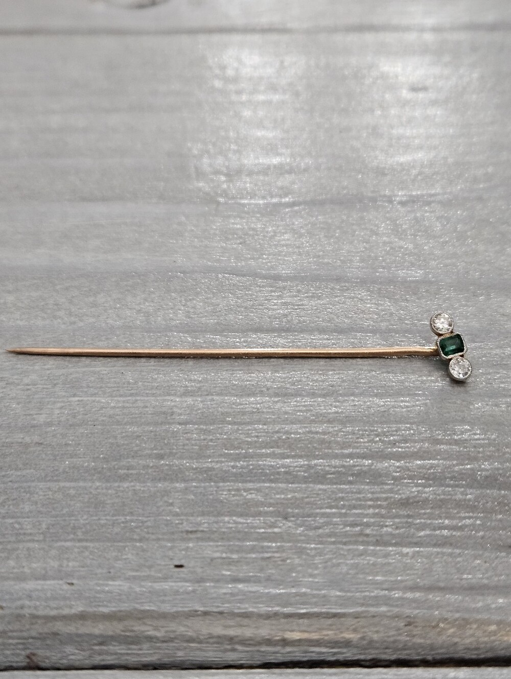 Antique 14k Diamond And Emarald Stickpin - Picture 6 of 9